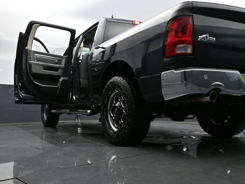 Used 2018 RAM 1500 Big Horn image 36