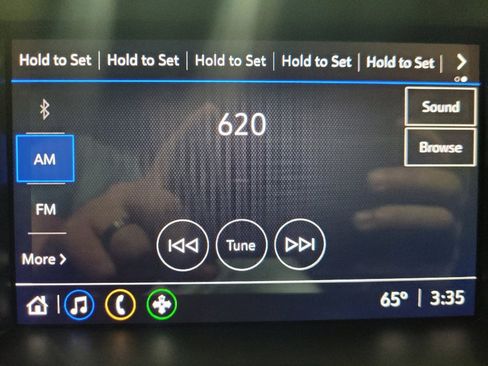 Used 2023 GMC Terrain SLE w/ Driver Convenience Package AWD/4WD image 25