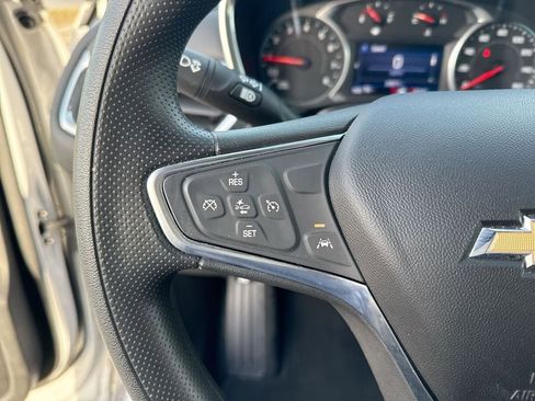 Certified 2020 Chevrolet Equinox LT image 9