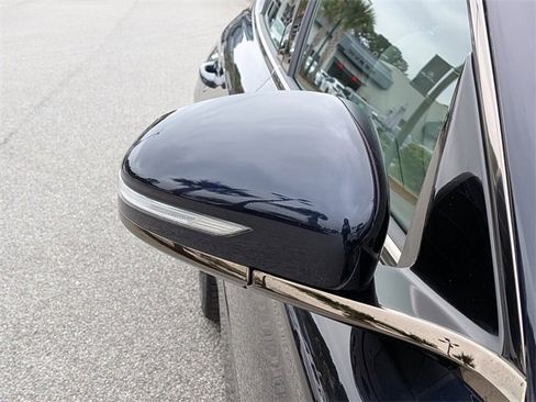 Used 2023 Genesis G70 2.0T w/ Sport Prestige Package image 11