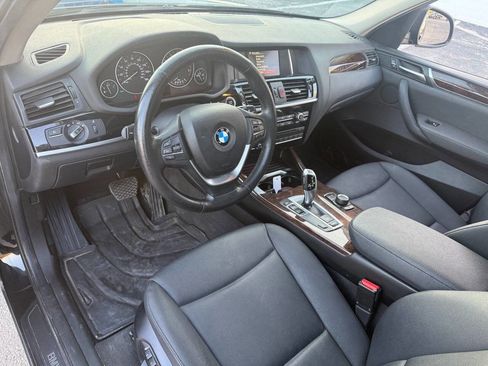 Used 2017 BMW X3 sDrive28i image 9