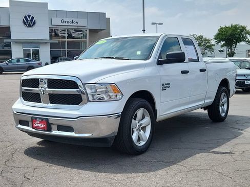 Used 2024 RAM 1500 Classic SLT AWD/4WD image 4