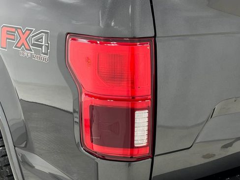 Used 2019 Ford F150 Lariat w/ Equipment Group 502A Luxury AWD/4WD image 37