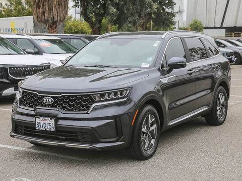 Used 2021 Kia Sorento S FWD image 5