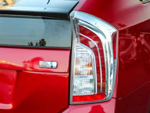 Used 2015 Toyota Prius Three image 12