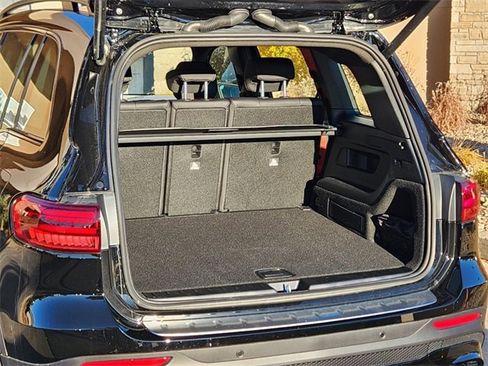 New 2025 Mercedes-Benz GLB 35 AMG 4MATIC image 12
