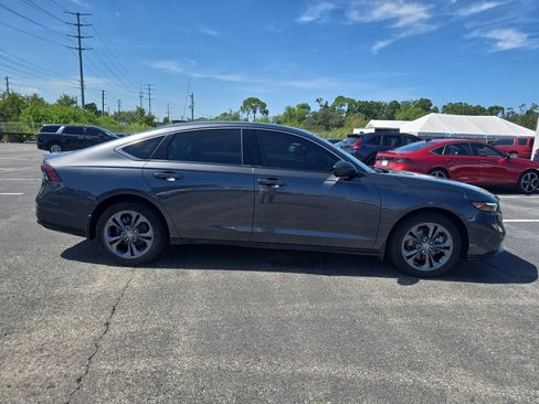 Certified 2025 Honda Accord EX-L image 3