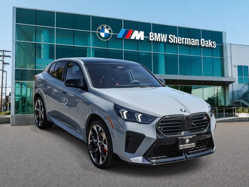 Used 2026 BMW X2 M35i w/ Technology Package AWD/4WD image 3