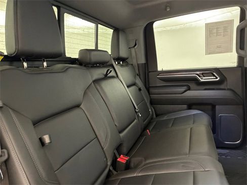 Used 2024 Chevrolet Silverado 2500 LTZ w/ LTZ Premium Package image 16