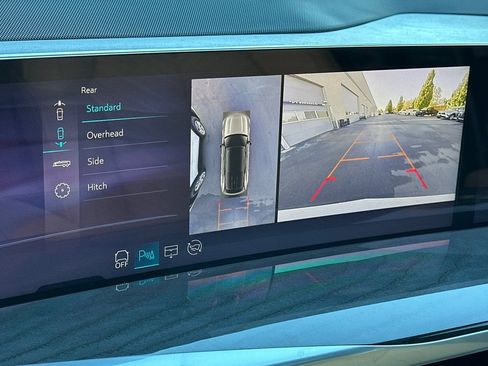 Used 2025 Cadillac Escalade IQ Sport 2 image 25