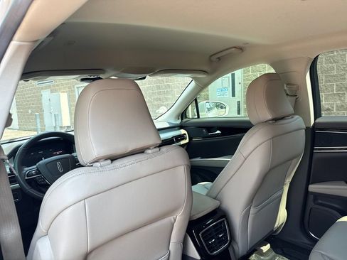 Certified 2023 Lincoln Nautilus AWD w/ Premium Package image 22