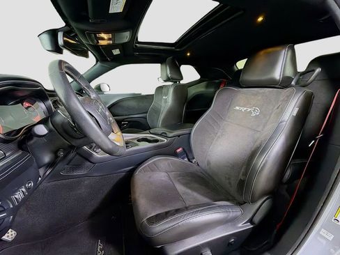 Used 2021 Dodge Challenger SRT Hellcat Redeye image 13