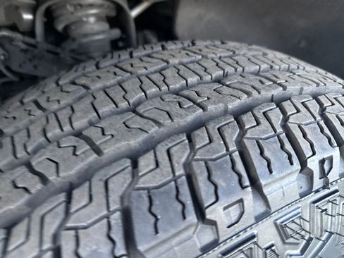 Used 2025 GMC Canyon Elevation w/ Convenience Package image 35