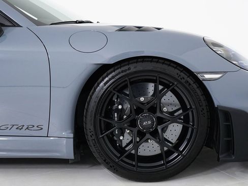 Used 2025 Porsche 718 Cayman GT4 RS RWD image 16