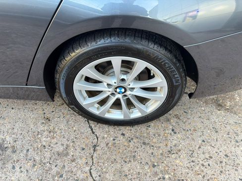 Used 2017 BMW 320i xDrive Sedan image 23