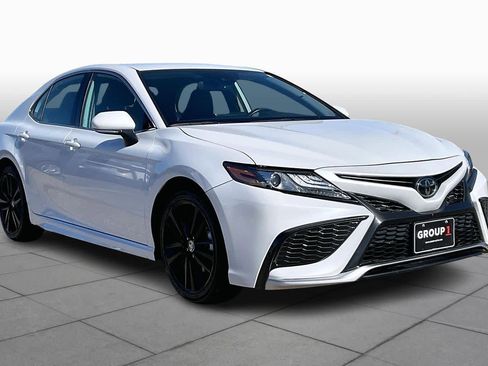 Used 2024 Toyota Camry XSE image 2