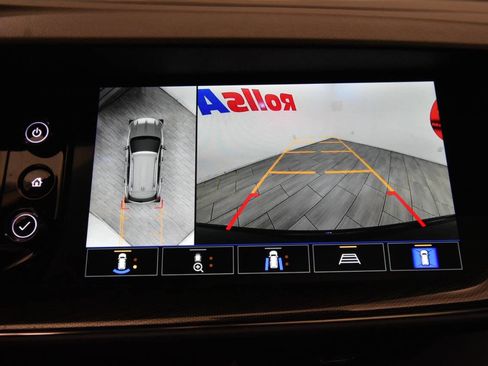 Used 2022 Buick Envision Essence w/ Technology Package II image 22