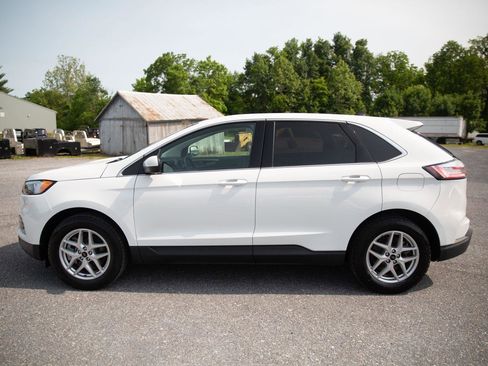 Used 2024 Ford Edge SEL image 6