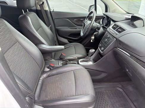 Used 2016 Buick Encore FWD image 10