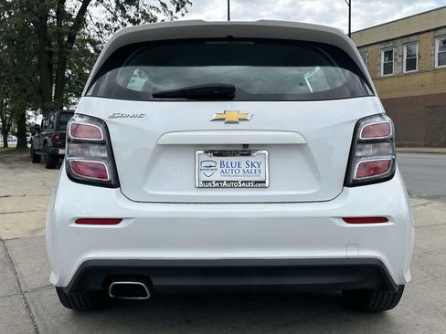 Used 2019 Chevrolet Sonic LT image 6