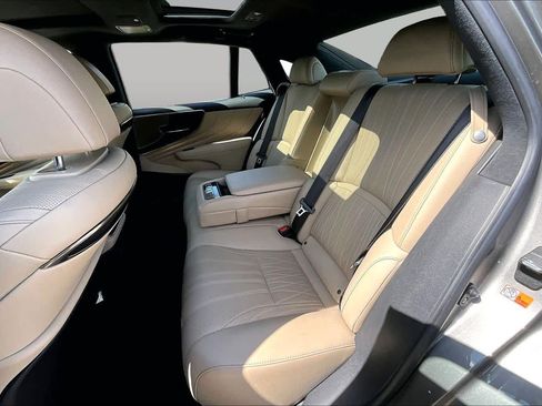 Used 2022 Lexus LS 500 AWD w/ Interior Upgrade Package image 21