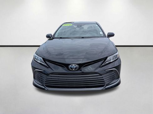 Used 2024 Toyota Camry LE FWD image 9