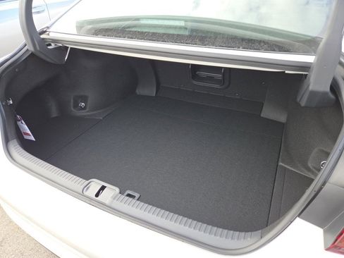 New 2025 Lexus ES 350 Luxury image 32