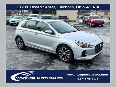 Used 2018 Hyundai Elantra GT image 1