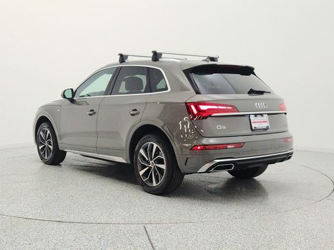 Used 2023 Audi Q5 2.0T Premium w/ Convenience Package AWD/4WD image 7