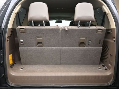 Used 2018 Lexus GX 460 AWD/4WD image 23