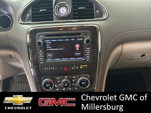 Used 2017 Buick Enclave Leather image 19