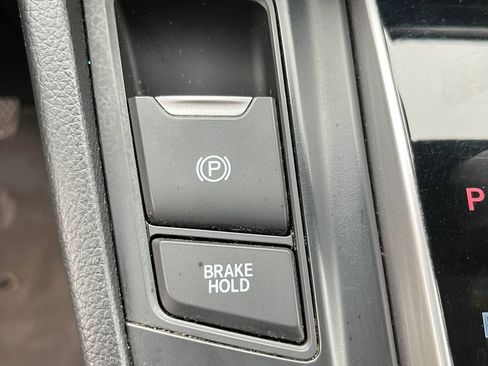 Used 2018 Honda CR-V EX image 13