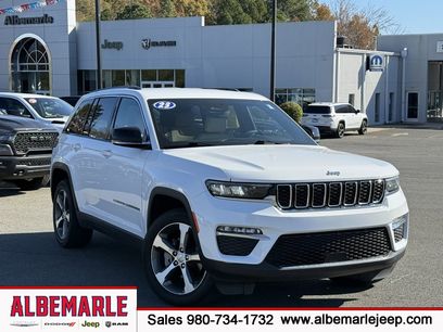 Used 2023 Jeep Grand Cherokee Limited