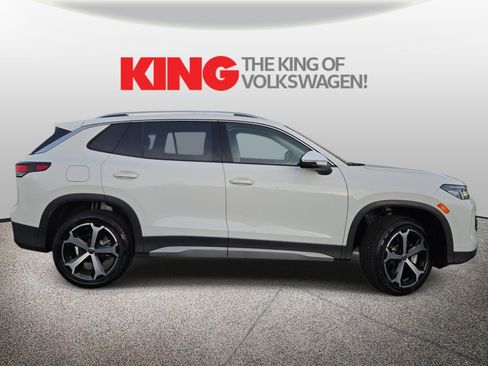 New 2026 Volkswagen Tiguan SE AWD/4WD image 2