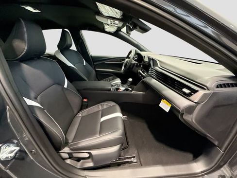 New 2026 Toyota Camry SE image 22