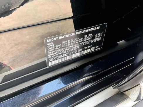 Used 2025 BMW X7 xDrive40i image 35