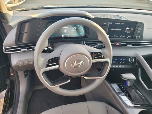 New 2026 Hyundai Elantra Blue image 26