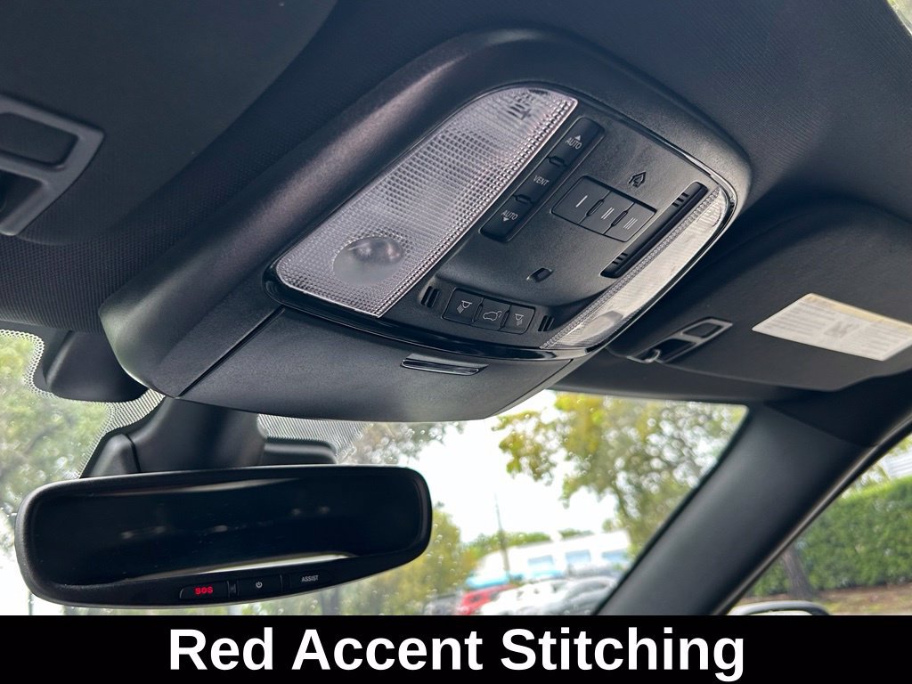 Used 2024 Dodge Durango GT RWD image 24
