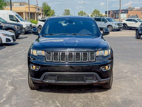 Used 2021 Jeep Grand Cherokee Laredo w/ Security & Convenience Group image 4