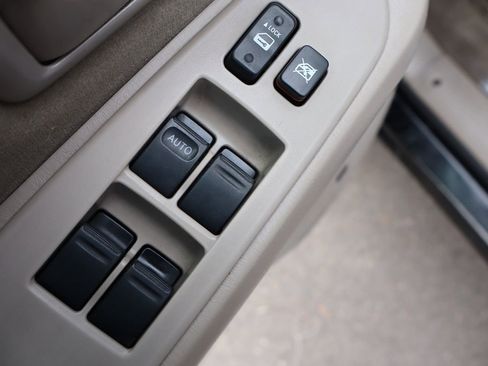 Used 2005 Toyota Tundra SR5 image 28