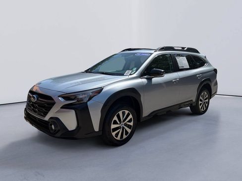 Certified 2024 Subaru Outback Premium w/ Popular Package #1A AWD/4WD image 7
