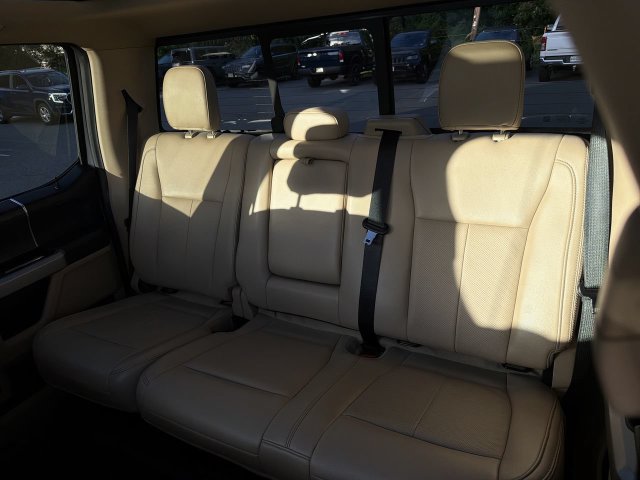 Used 2021 Ford F250 Lariat w/ Lariat Ultimate Package AWD/4WD image 23