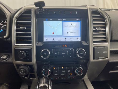 Used 2016 Ford F150 Lariat image 22