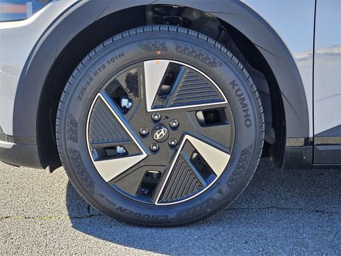 New 2026 Hyundai Ioniq 5 SEL image 12