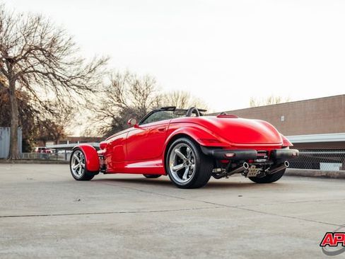 Used 2000 Plymouth Prowler image 22