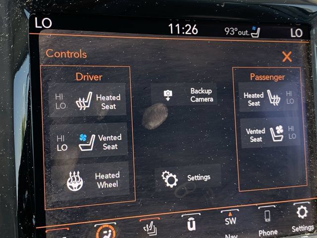 Used 2022 Jeep Cherokee Limited w/ Elite Package AWD/4WD image 28