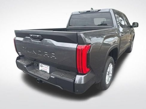 New 2026 Toyota Tundra SR5 AWD/4WD image 5