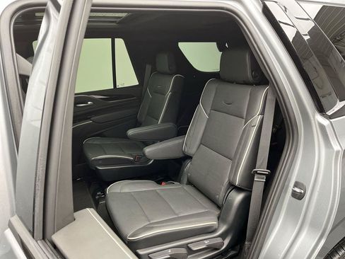 Certified 2023 Cadillac Escalade Sport AWD/4WD image 12