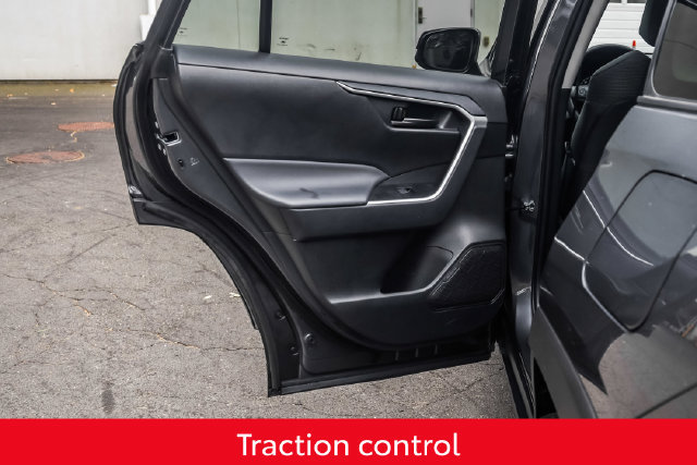 Used 2023 Toyota RAV4 LE AWD/4WD image 21