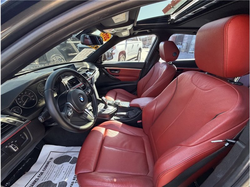 Used 2017 BMW 340i Sedan RWD image 19